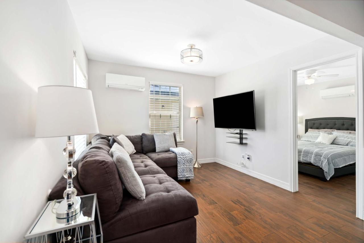 Stunning & Vibrant Apt 7 Min From Tx Med Center Хьюстон Экстерьер фото