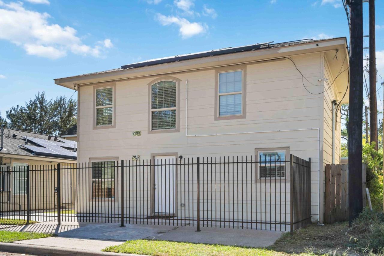 Stunning & Vibrant Apt 7 Min From Tx Med Center Хьюстон Экстерьер фото